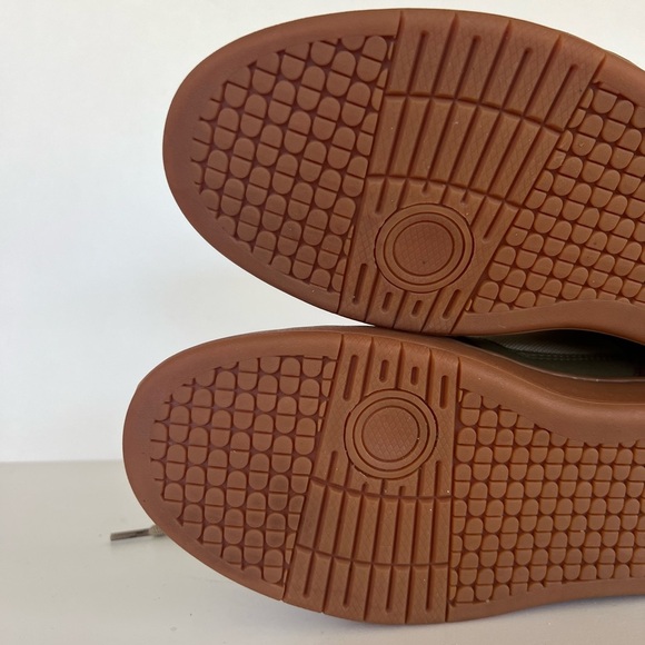 DC Men's Manteca 4 Hi WR High-Top Shoes in Dark Chocolate/Military, size 12 - Picture 12 of 15